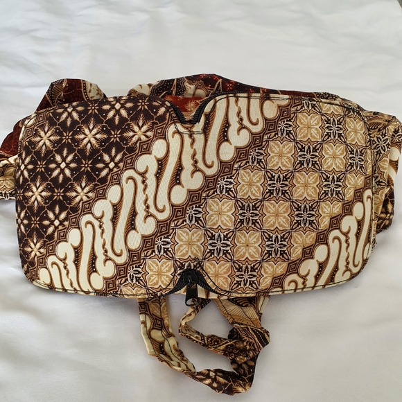 Compact Foldable Shopping Tote - Picture 9 of 15